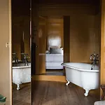 Pieux Отель типа 