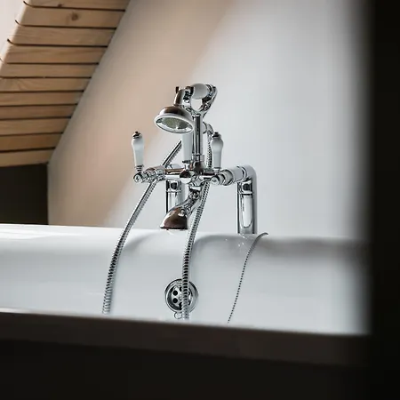 Pieux Bed & Breakfast