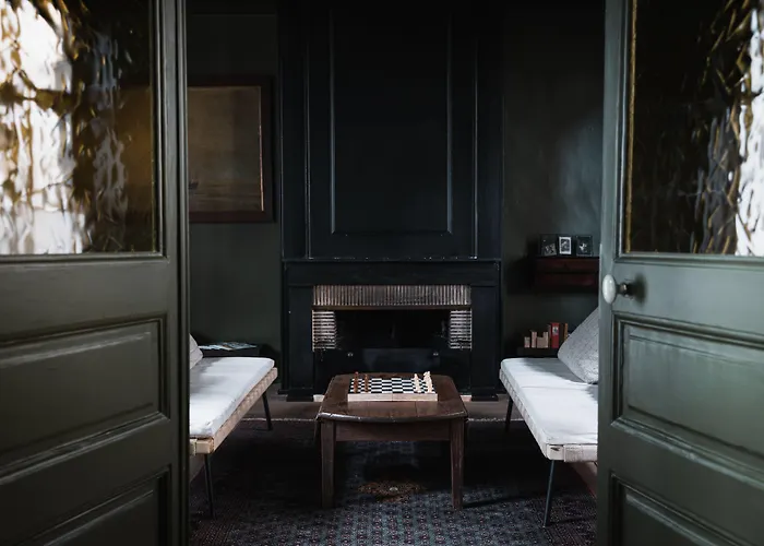 Couette-café Pieux 3*