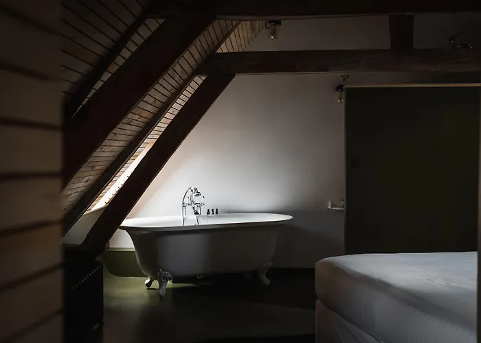 Couette-café Pieux 3*